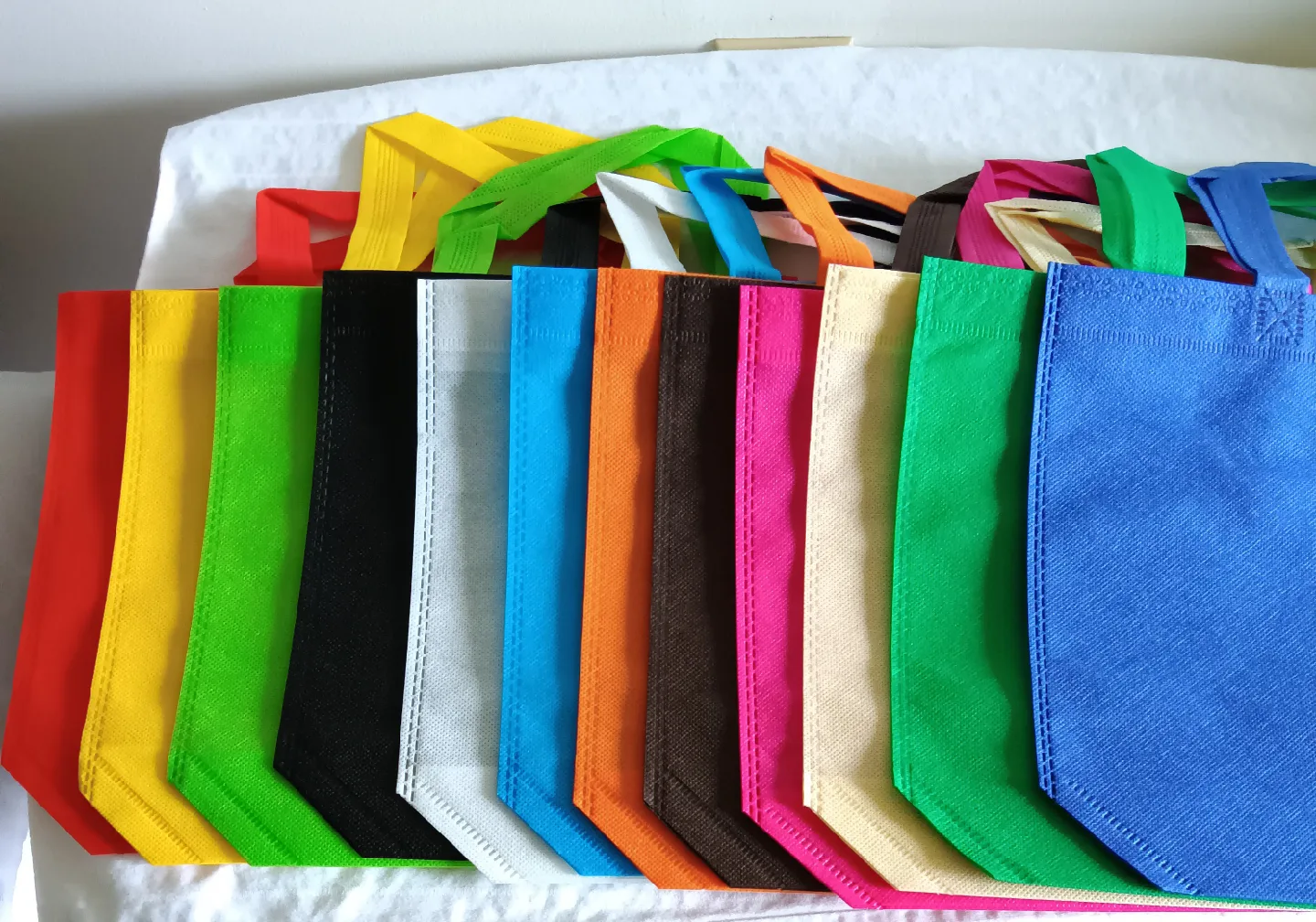 Hand Bags/ 12 count/Variety of Colors