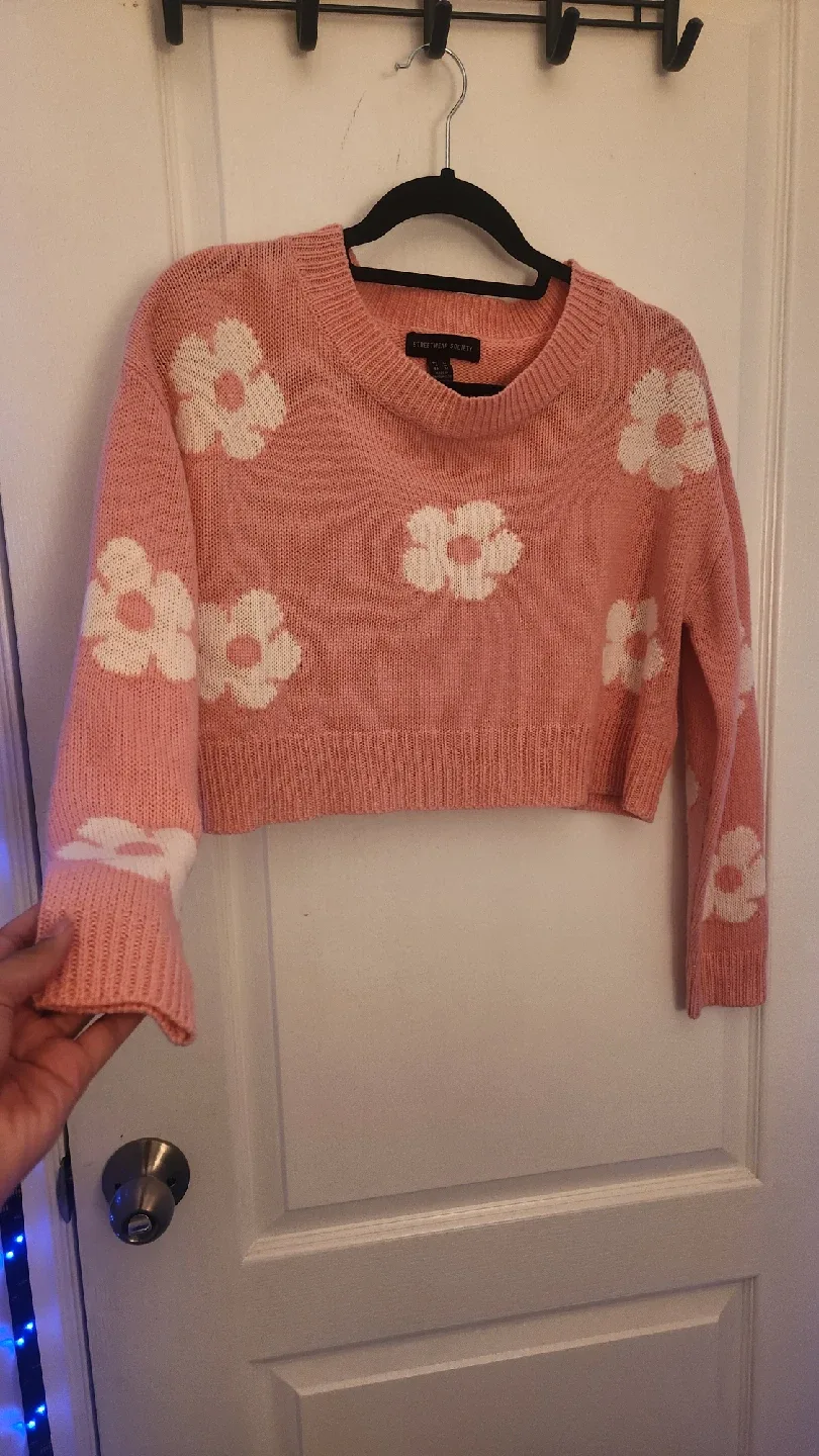 Streetwear Society Pink Floral Sweater - Size M image indicator(10)