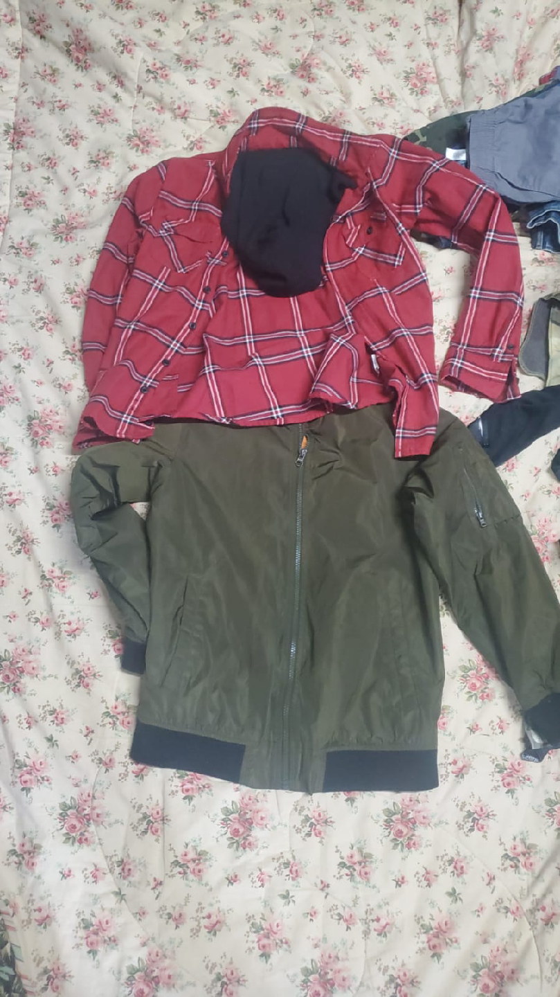 Assorted boy Clothing Bundle - photo 2
