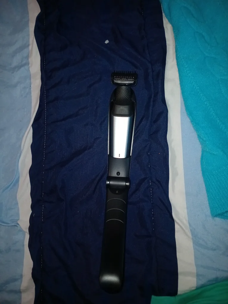 Men's Rechargeable Hair Trimmer thumbnail