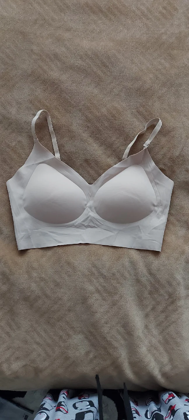 🆕Beige Bra size small - Comfortable & Supportive image indicator(2)