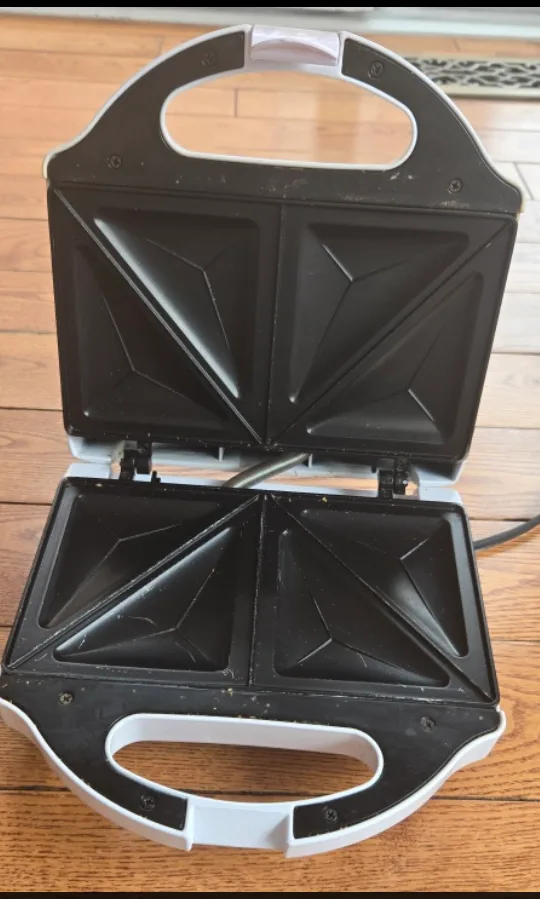 Salton Sandwich Maker image indicator(2)