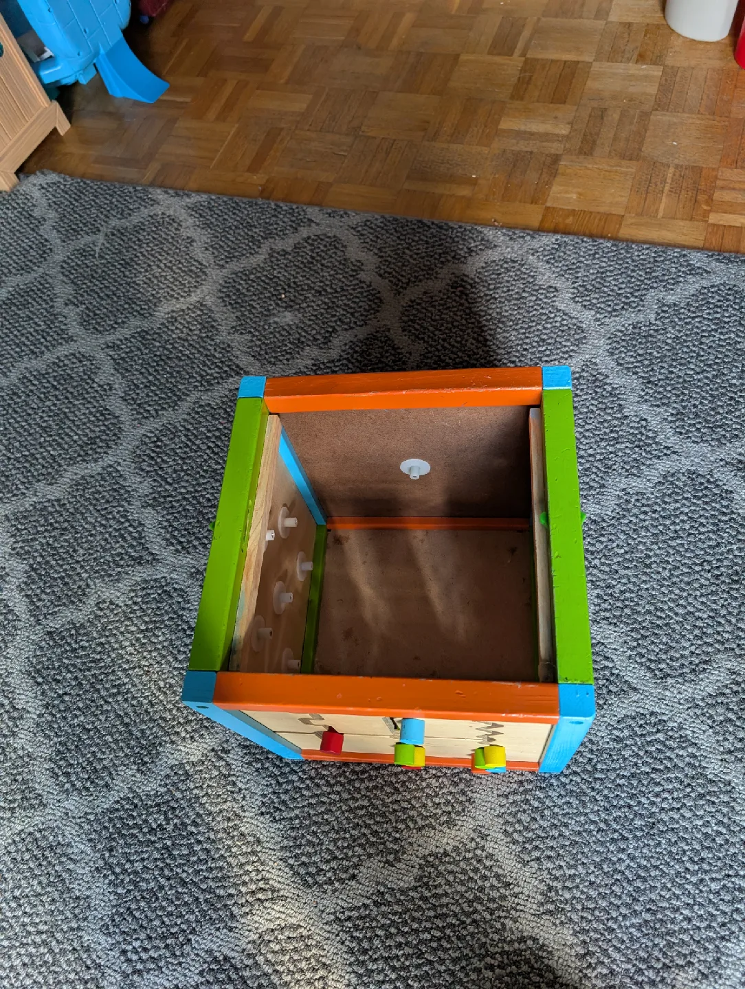 Wooden Activity Cube image indicator(6)