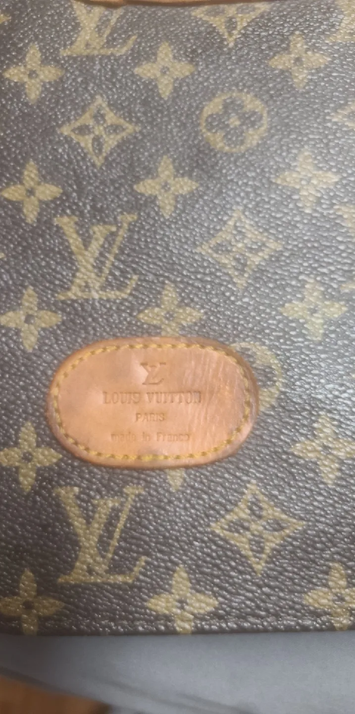 Louis Vuitton Monogram Canvas Document Holder image indicator(6)