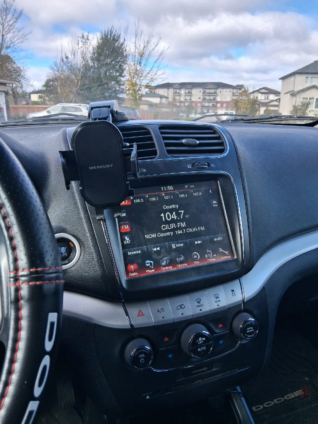 2012 Dodge Journey R/T AWD Sports Utility – Only 65,000 km image indicator(5)