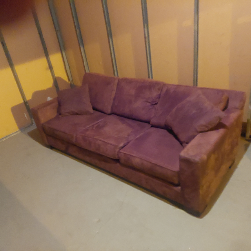 free delivery   Sofa - Great Condition! - photo 4