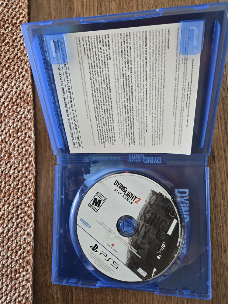Dying Light 2 Stay Human - PS5 Game - photo 3