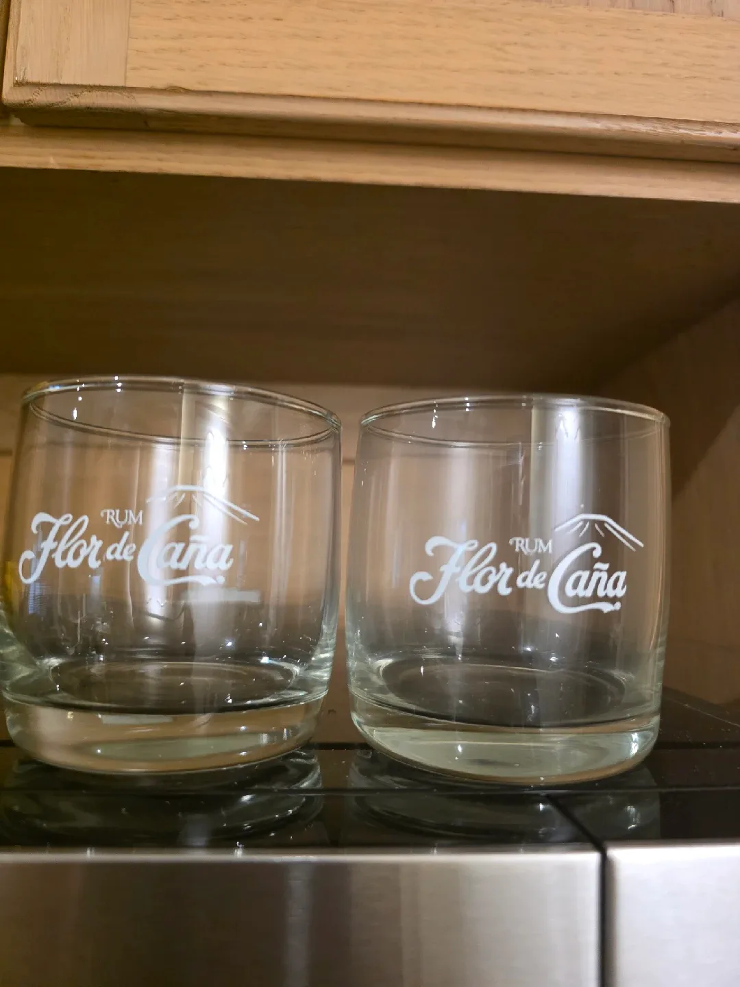 Flor de Caña Rum Glasses - Set of Two image indicator(2)