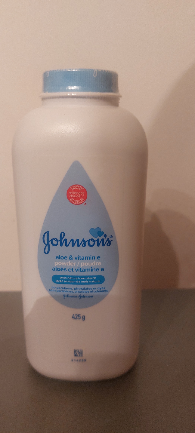🧡 Johnson's Aloe & Vitamin E Powder - 425g