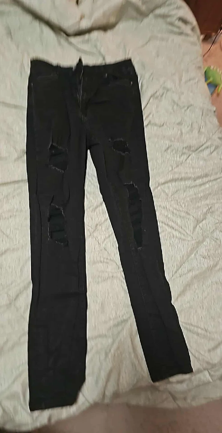 Mixed Lot of Jeans and shirts  Various Brands image indicator(4)