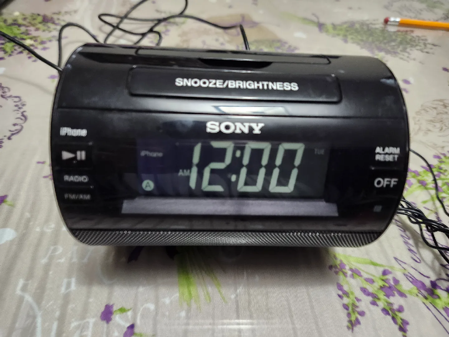 Sony ICF-C1iP FM/AM Clock Radio - Black thumbnail