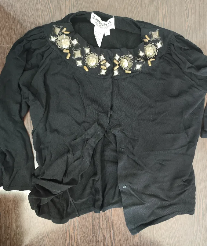 Bundle of Women's Clothing image indicator(2)