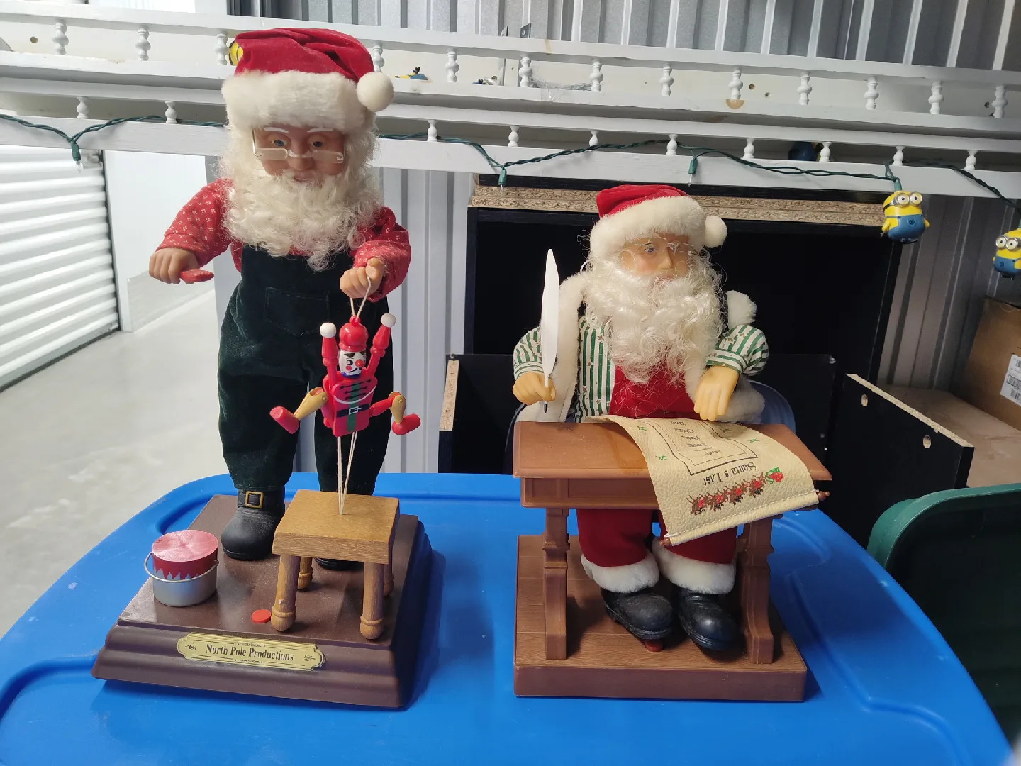 Vintage Santa Claus Figurines image indicator(2)