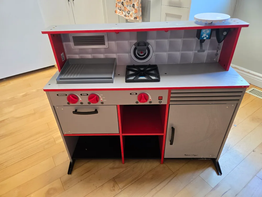 Melissa & Doug Kitchen / Diner set image indicator(4)