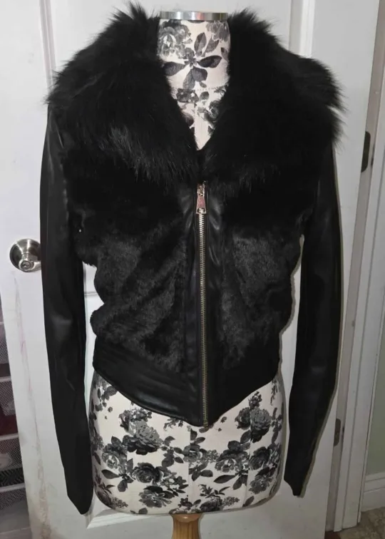 JOLIBEL Black Faux Fur Leather Jacket - Size 6 image indicator(7)