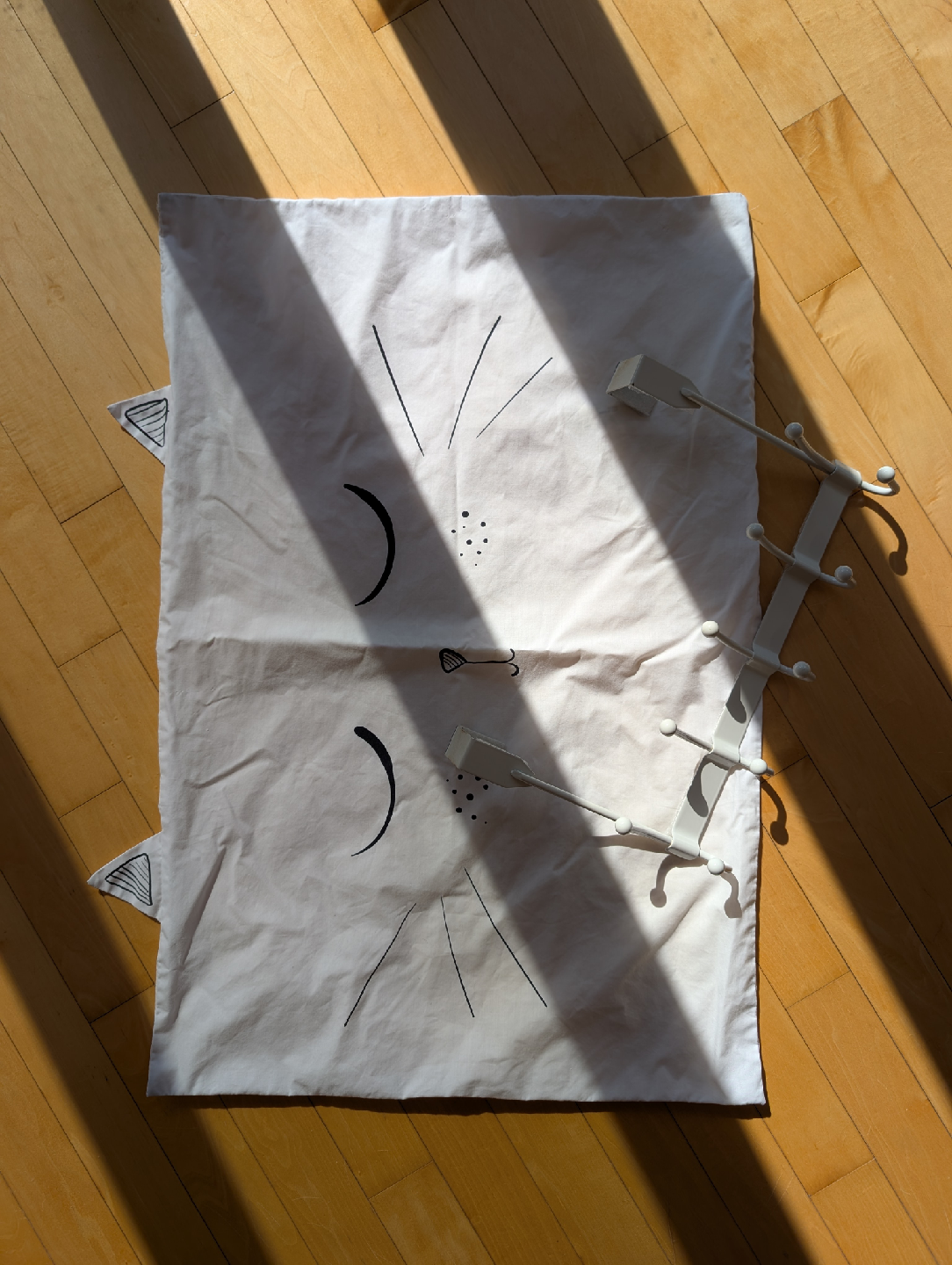 Cat pillowcase, over the door hangers