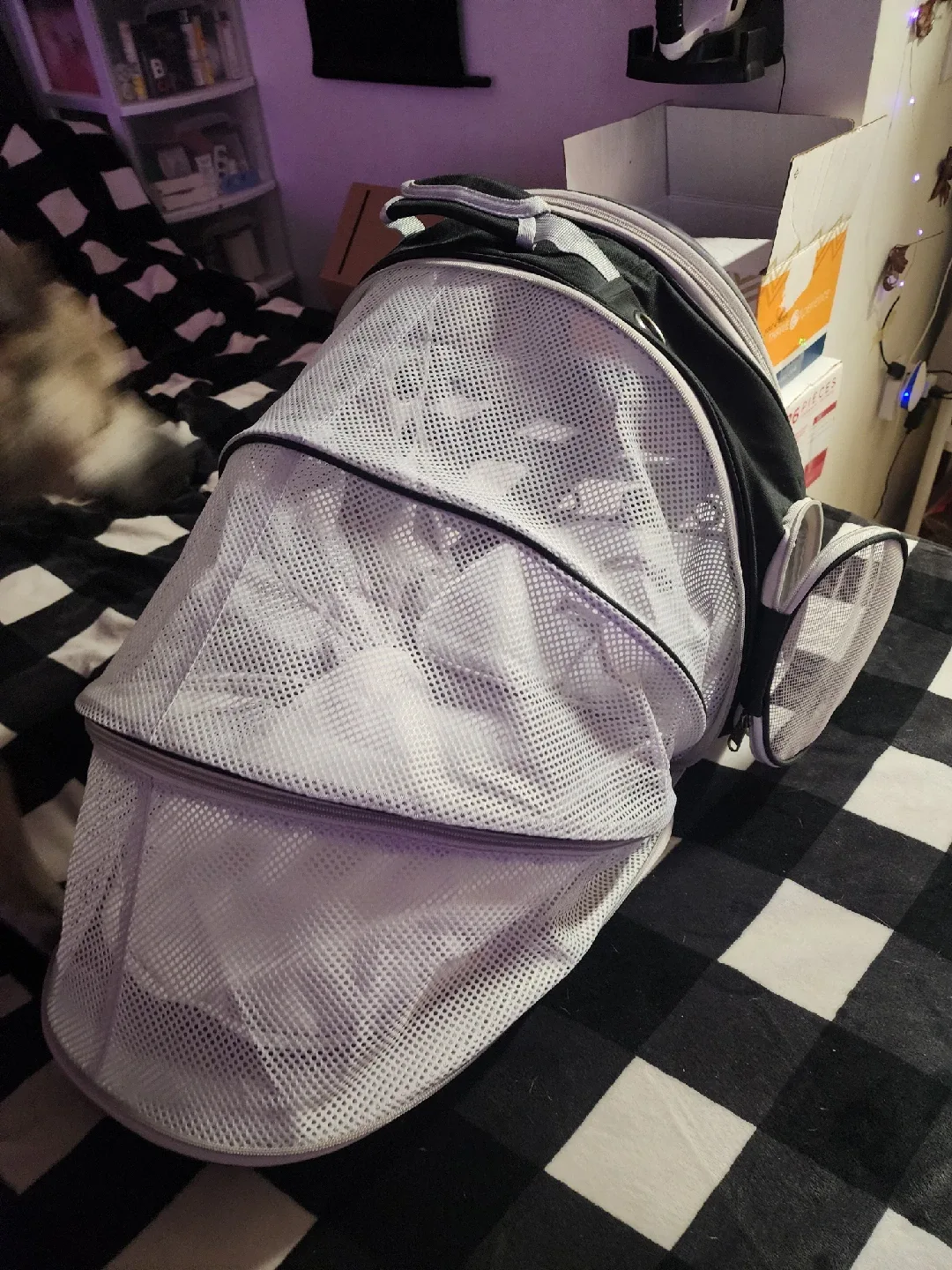 Pet Carrier Backpack - Black & White image indicator(3)