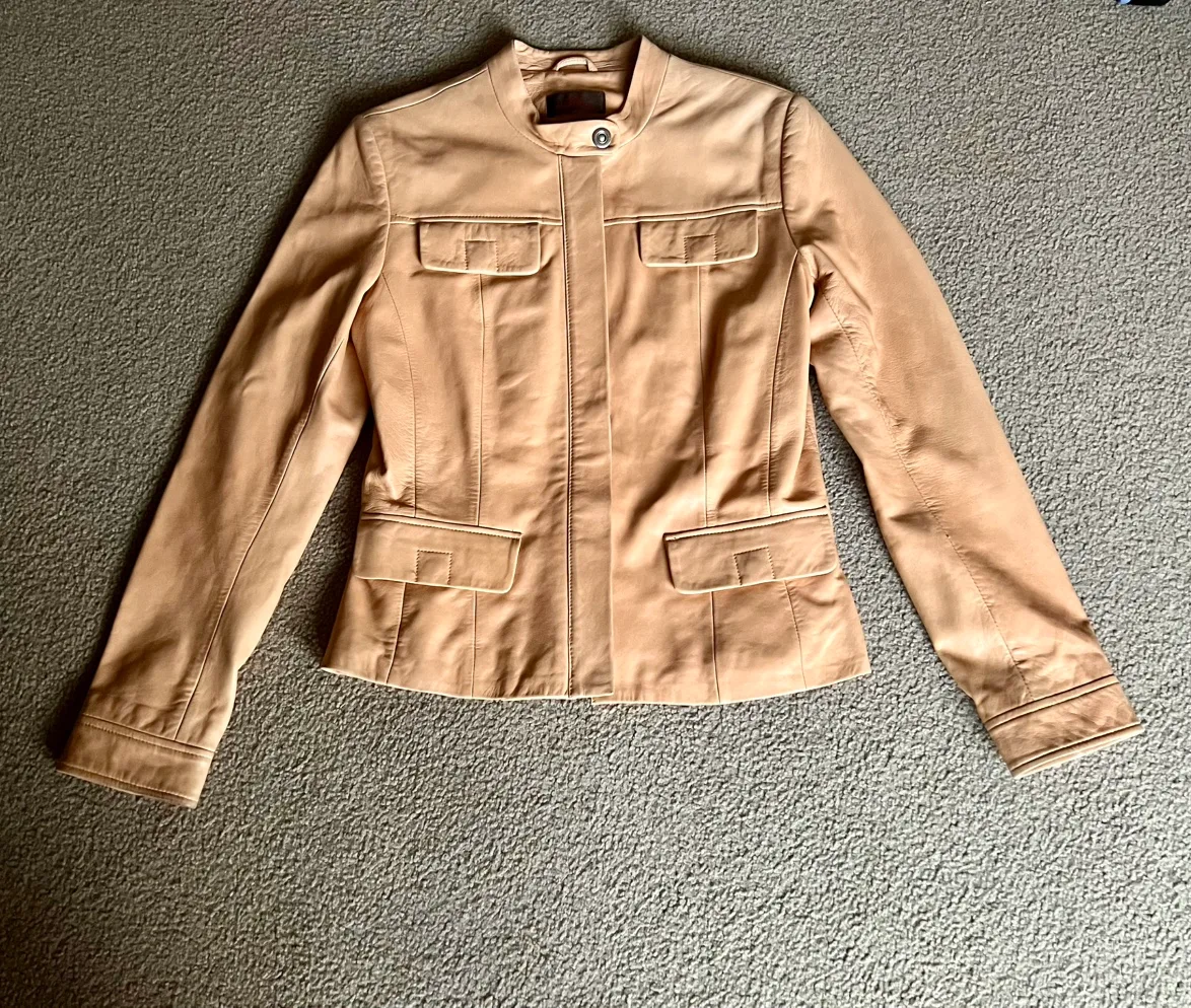 Danier Leather Jacket image indicator(2)