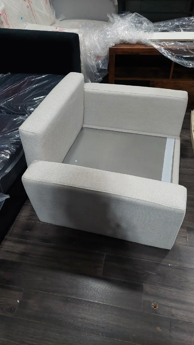 Beige Armchair - Modern Style image indicator(3)