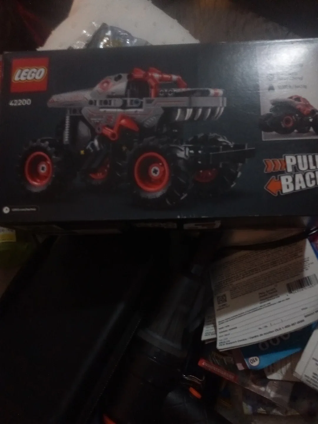 LEGO Speed Champions Sets: NASCAR, Formula 1, Sunflowers image indicator(2)