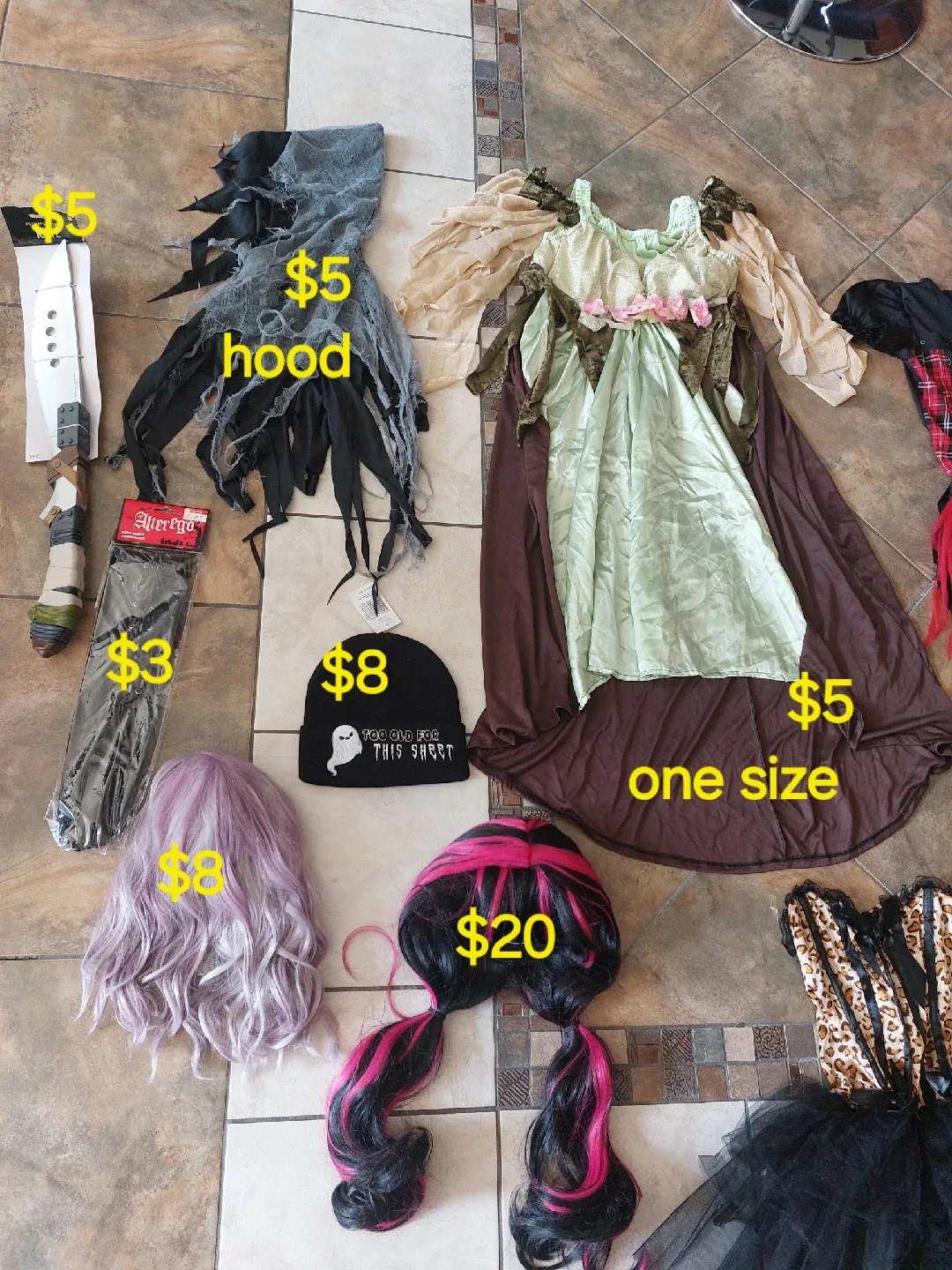 Halloween costumes accessories kids adults image indicator(7)