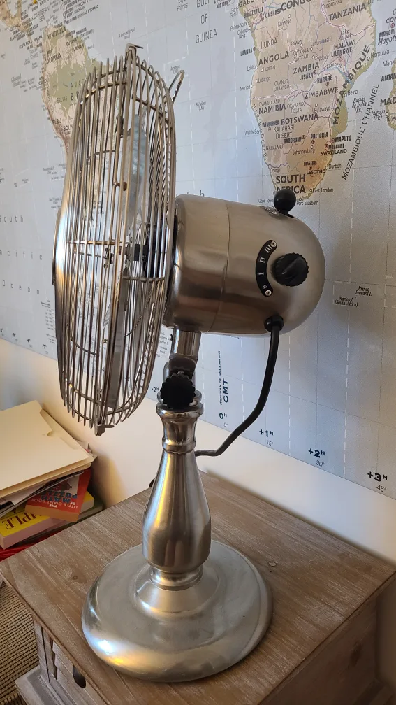 Silver Desk Fan image indicator(2)