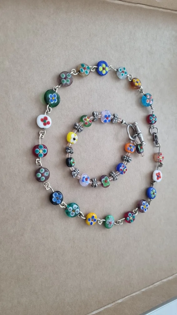 Murano Glass Necklace and Bracelet Set image indicator(2)