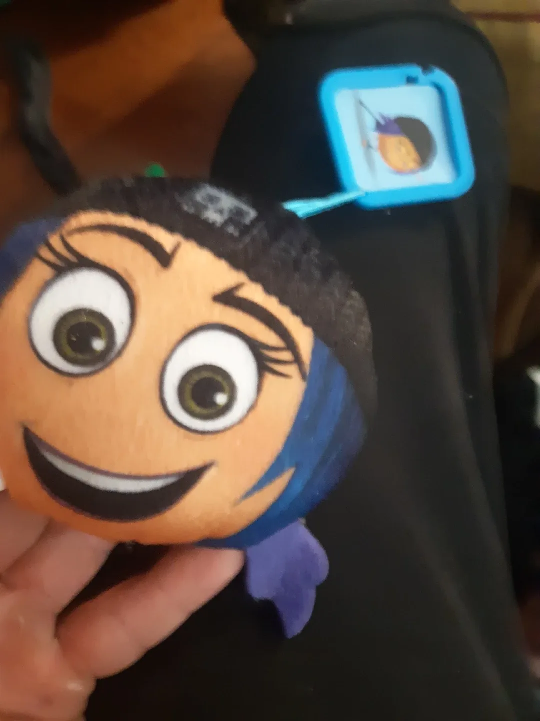 Emoji Plush Toy image indicator(2)