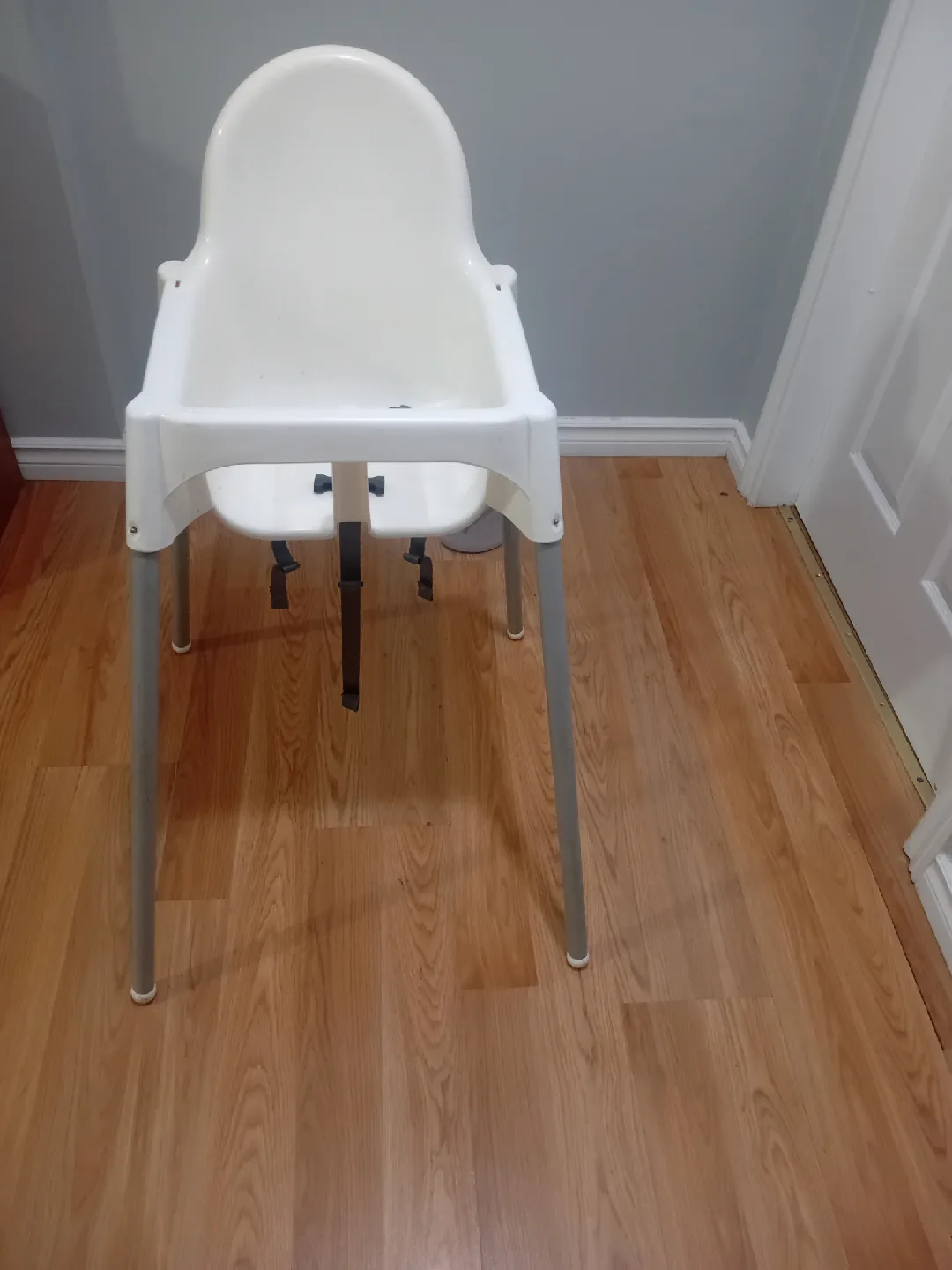IKEA Antilop High Chair - White image indicator(2)