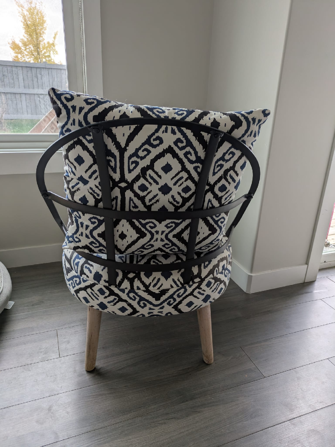 Accent Chair with Decorative Cushion - photo 3