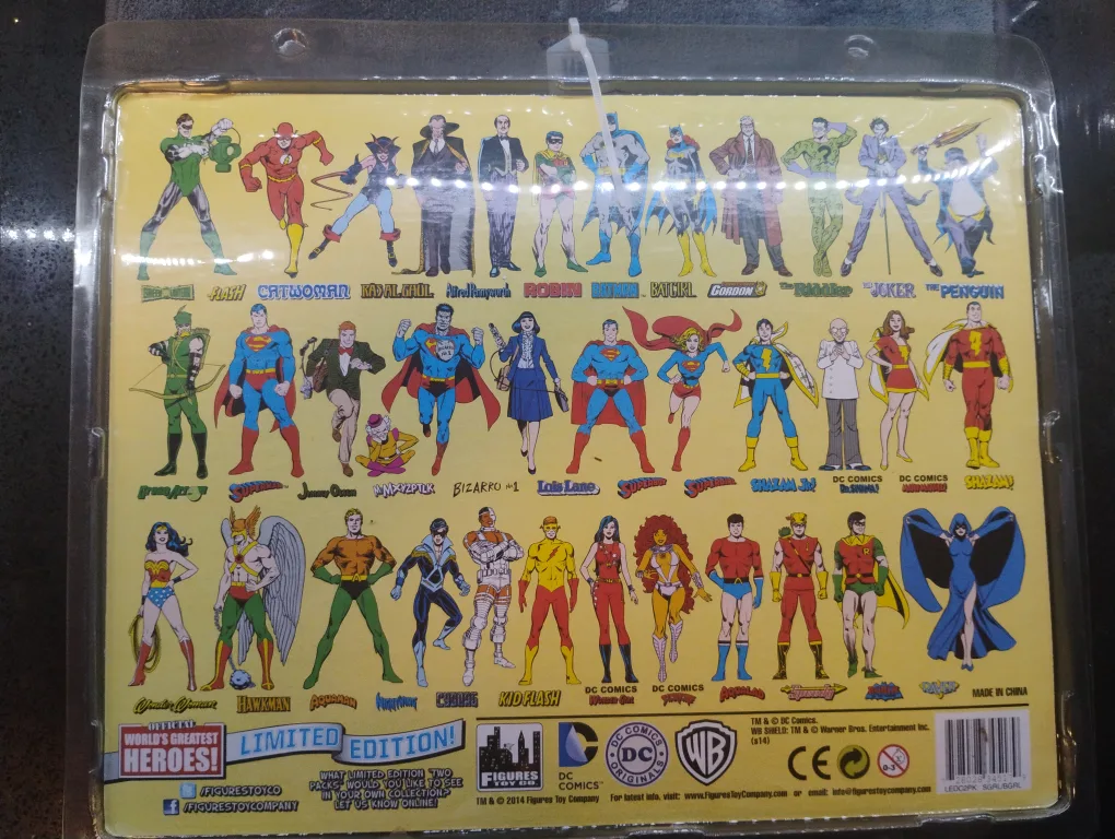 Figures Toy Co. World's Greatest Heroes Supergirl & Batgirl image indicator(2)