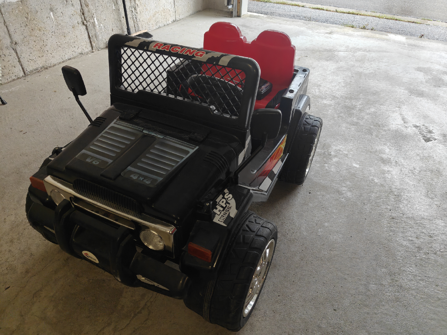 Kids Ride On Racing 4x4 Truck