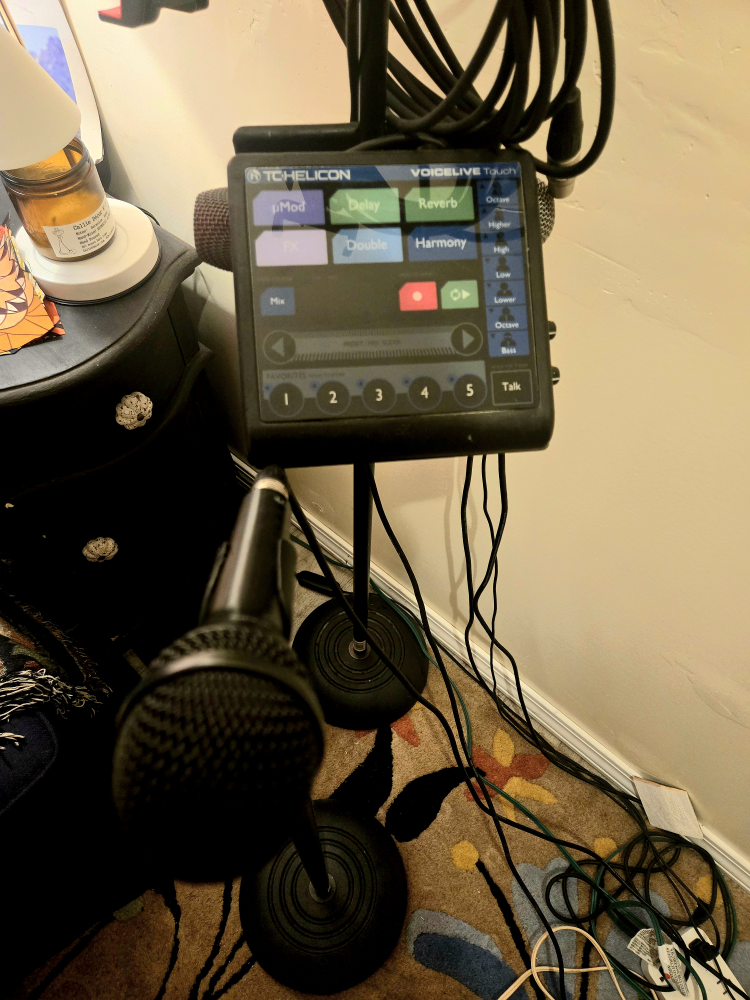 TC Helicon VoiceLive Touch Vocal Effects Processor
