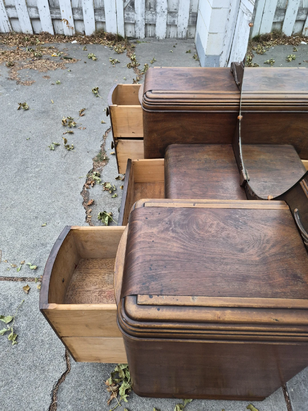 Antique Vanity with Mirror - photo 3