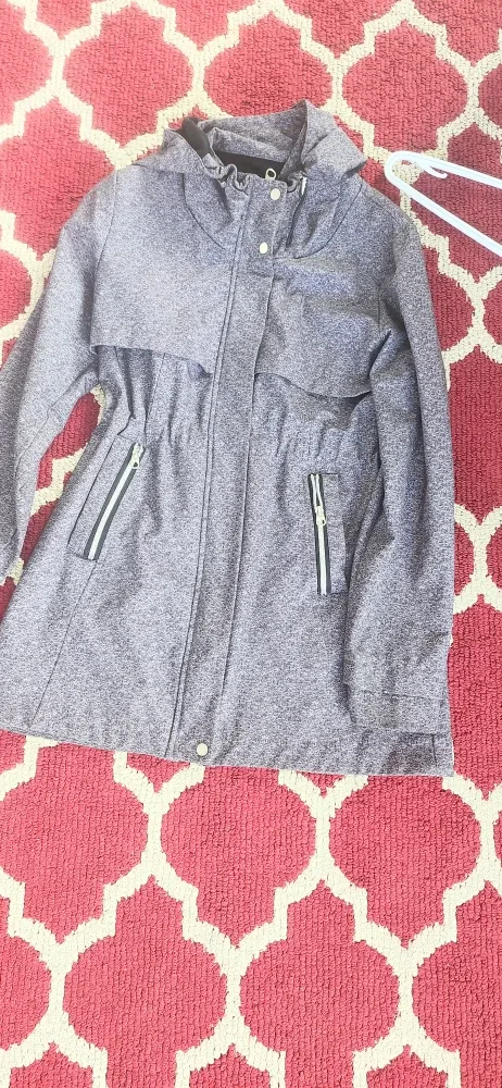 Hooded Softshell Jacket - Size  Medium