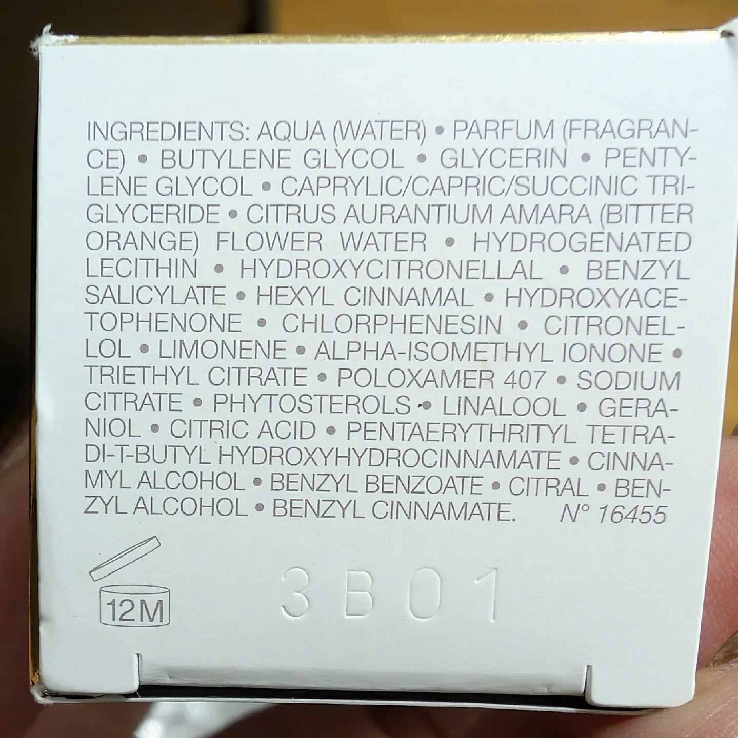 Beauty Travel Bundle: Dior J'adore, Olay, & Juicy Couture image indicator(8)