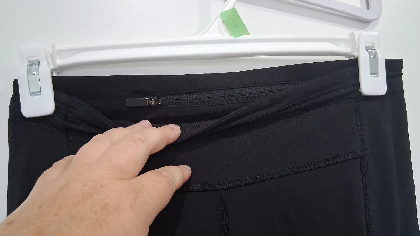 Black Running/Yoga Leggings image indicator(2)