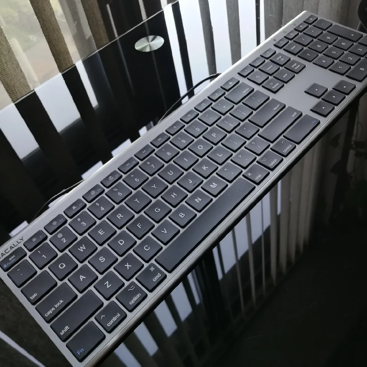 Macally Space Grey Slim Wired Keyboard thumbnail
