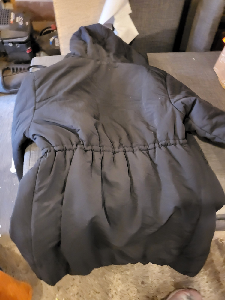 maternity puffer coat - photo 3