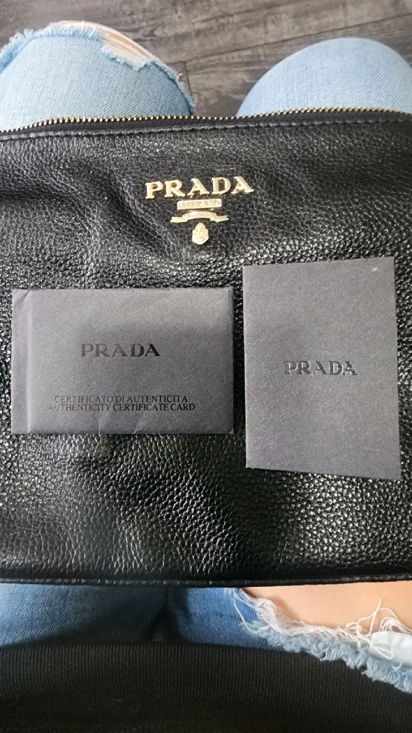 Prada Black Leather Shoulder Bag image indicator(2)
