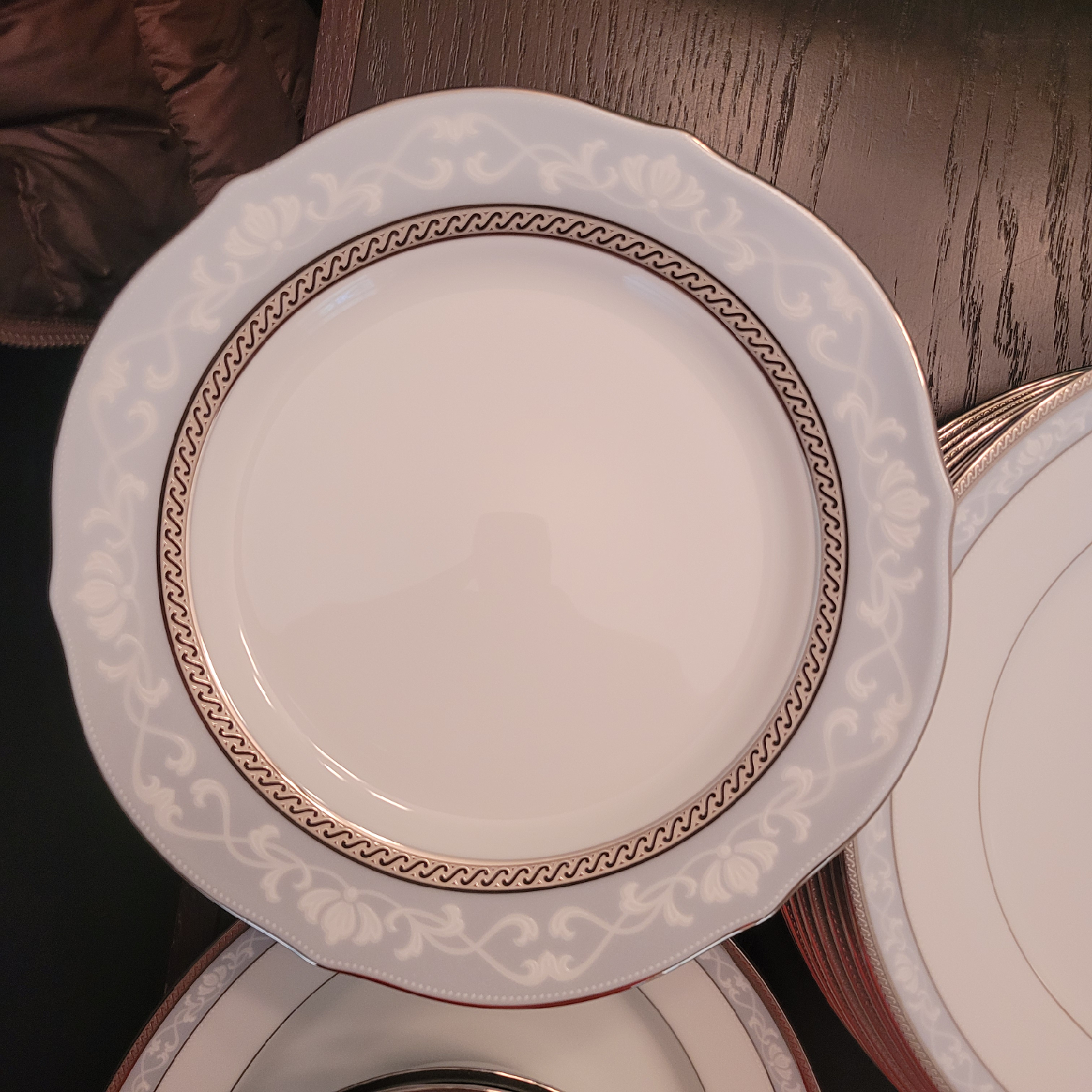 Fine China Dinnerware Set - photo 3