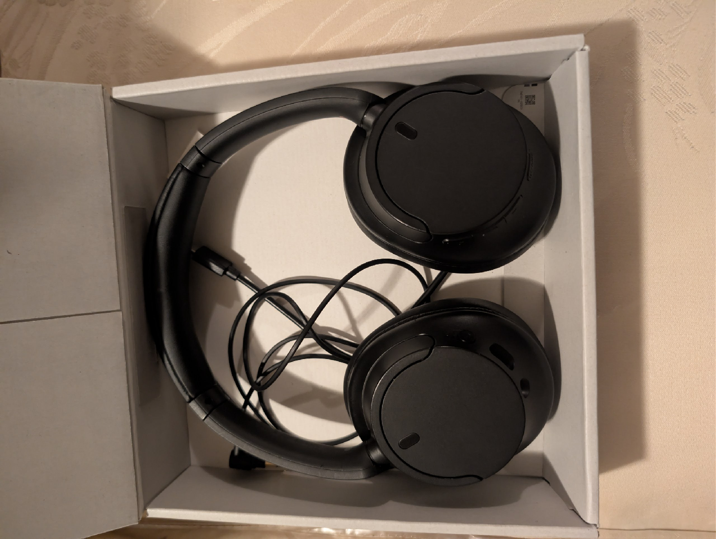 Sony WH-CH720N Wireless Noise Cancelling Headphones - Black