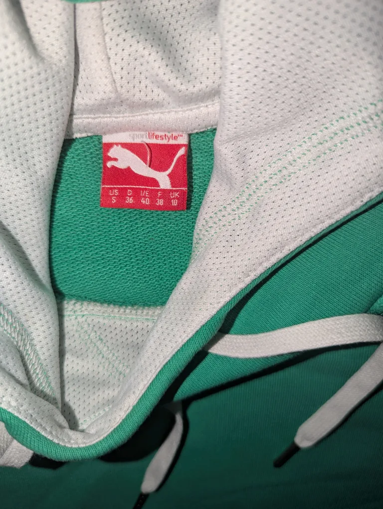 Puma Green Hoodie, Size S image indicator(3)