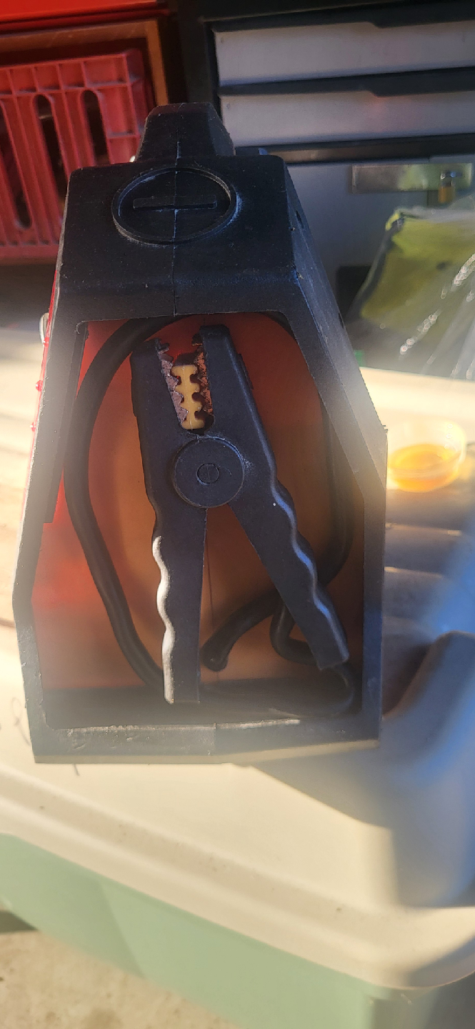 700 Amp Jump Starter with Charger - photo 5