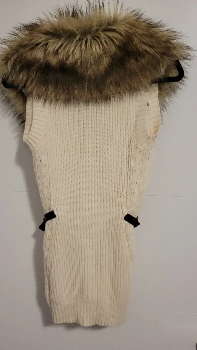 Fur Collar Sweater Vest image indicator(2)