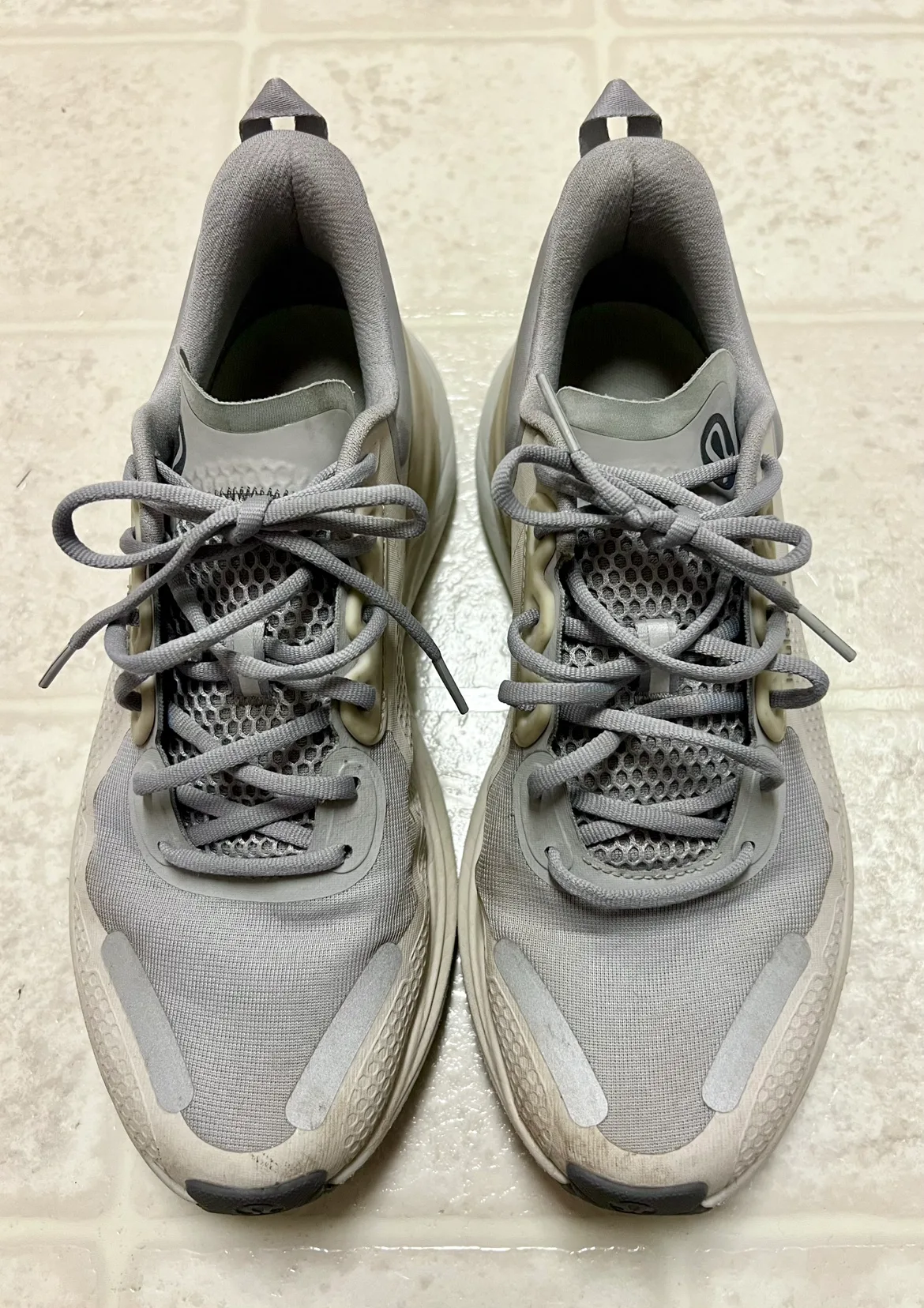 Lululemon Women's Blissfeel Trail Running Shoe image indicator(3)