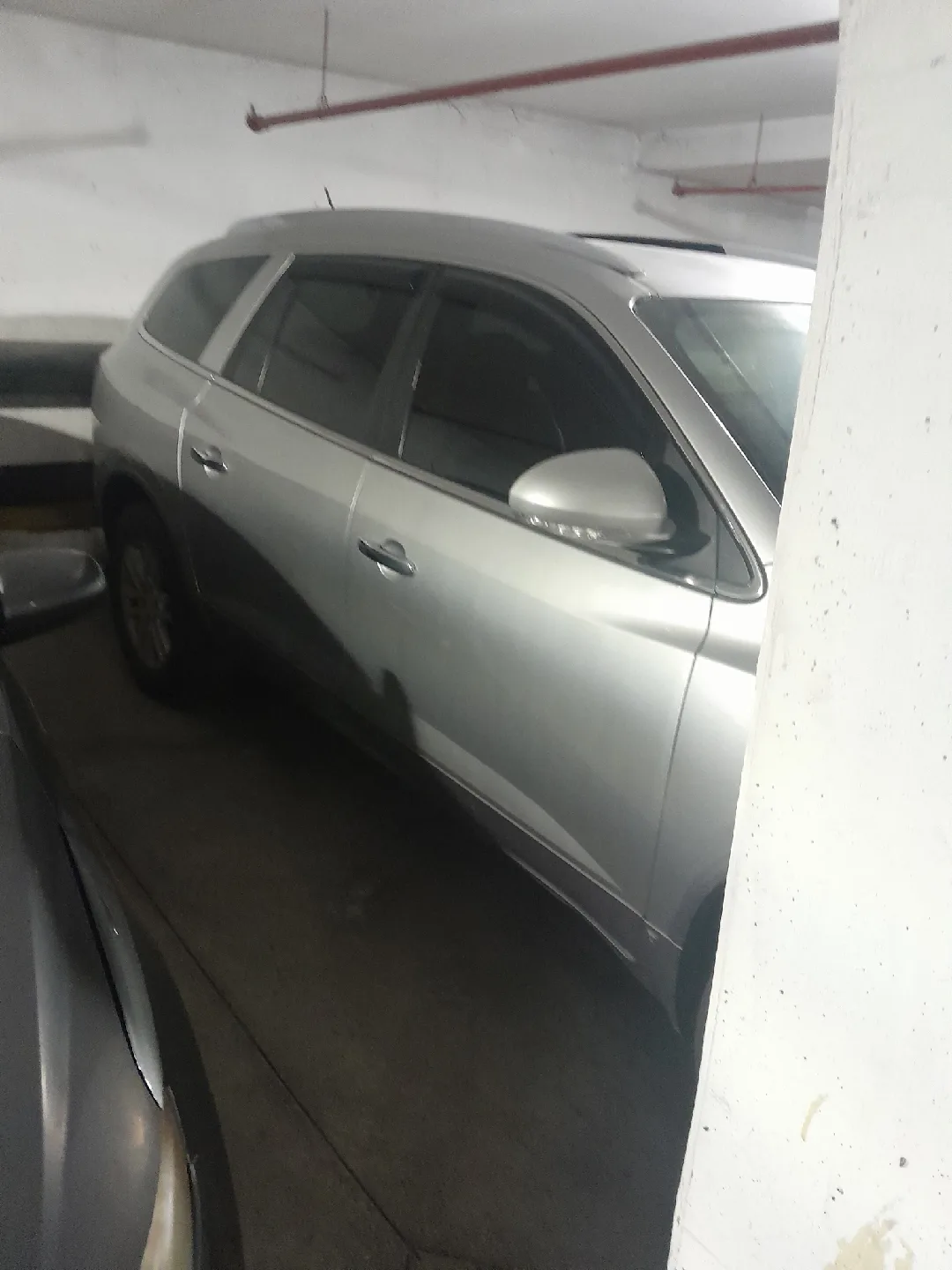 Buick Enclave SUV - Silver 2008 image indicator(3)