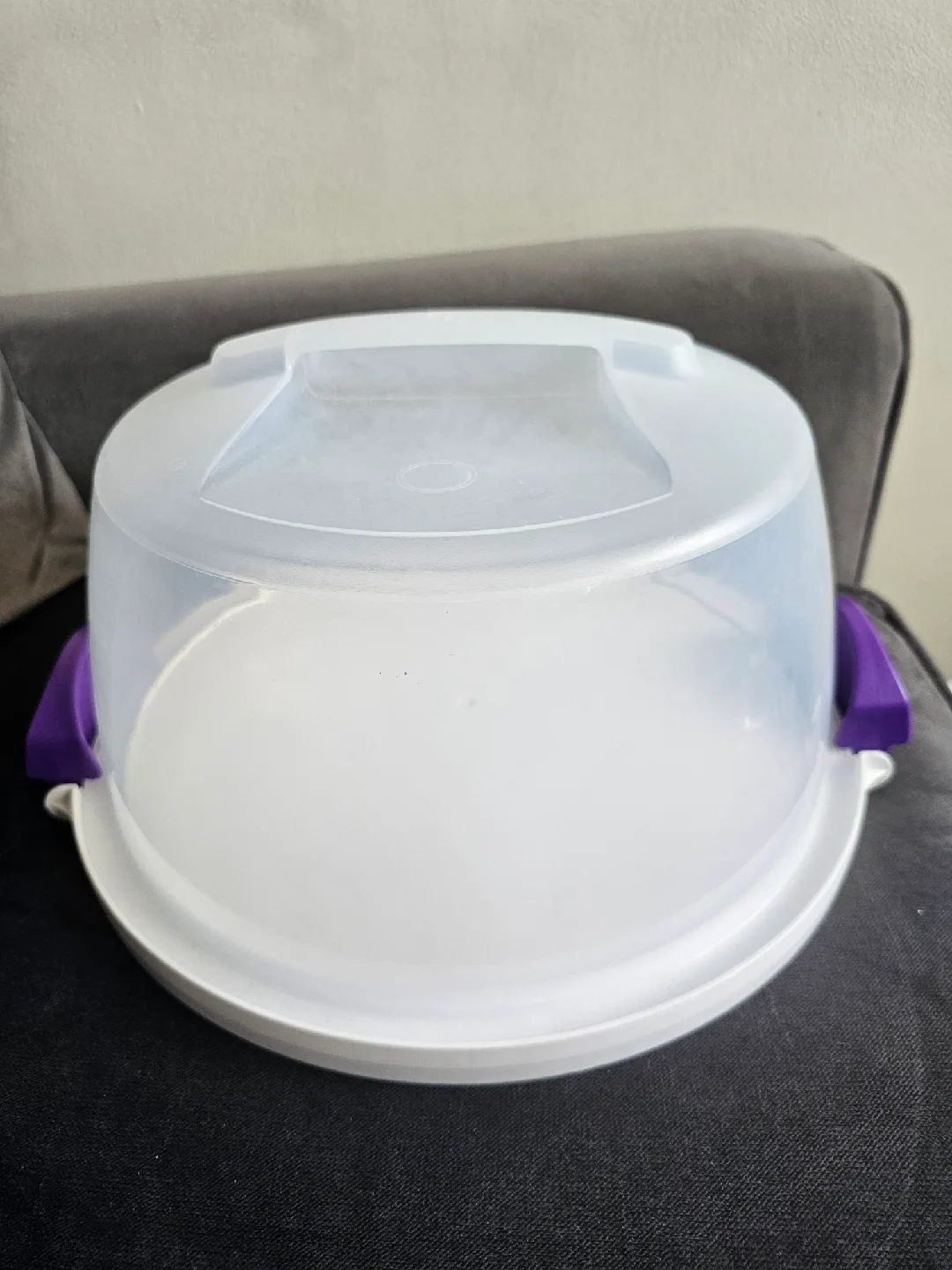 Wilton Cake and Cupcake Carrier Caddy 🎂 🧁 image indicator(2)