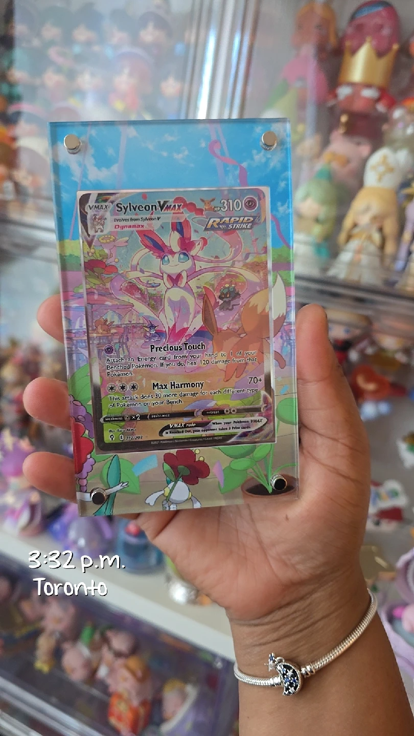 Sylveon VMAX Pokemon Card
