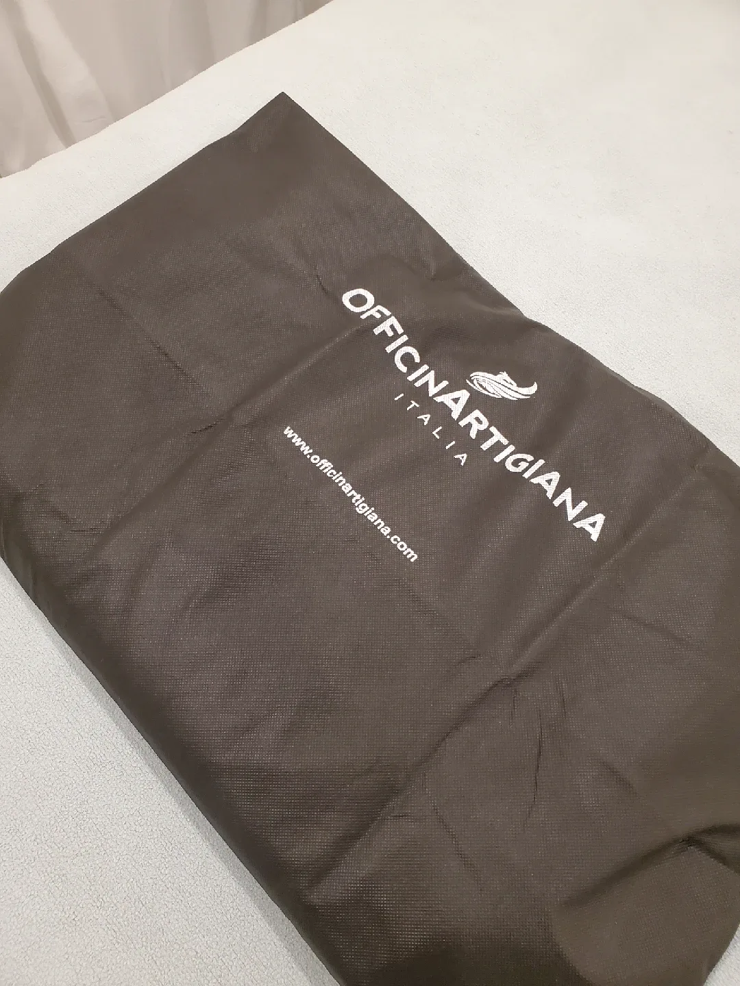 new quality navy leather overnight bag image indicator(8)